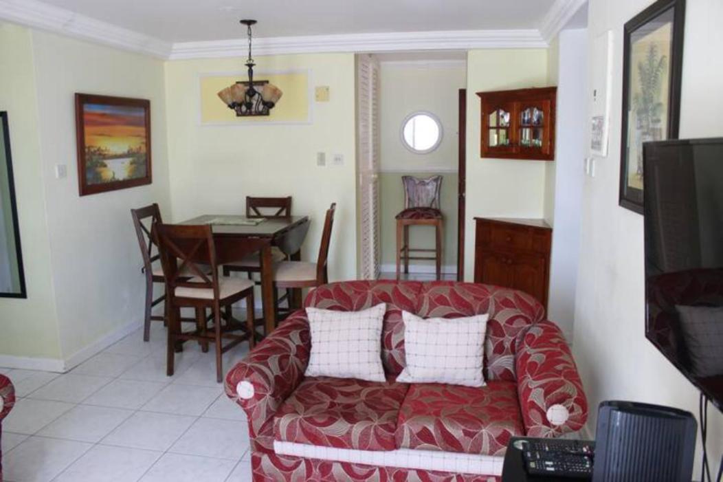 Seacastles By The Beach/Pool Montego Bay Exterior foto